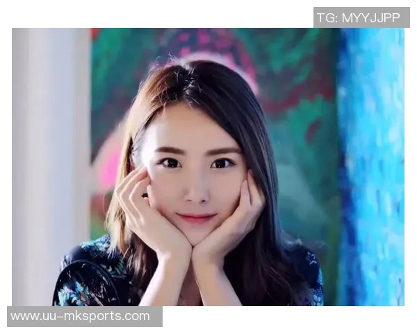 巩新亮足球宝贝展现魅力风采引领时尚潮流与运动激情的完美结合